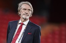 Совладелец «Манчестер Юнайтед» пожаловался на колонизацию Британии мигрантами - «ФУТБОЛ»