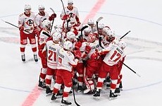 «Автомобилист» обыграл «Сибирь» в гостевом матче КХЛ - «Хоккей»